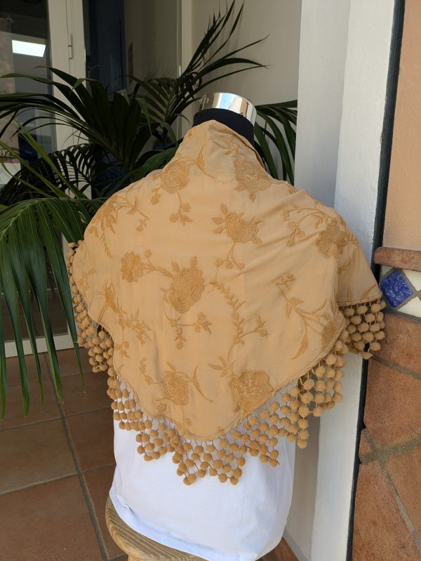 MANTÓN MADROÑO - Imagen 3