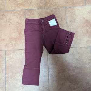 PANTALÓN MONTERO BURDEOS NIÑO